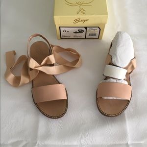 NIB Bettye Damien Rose leather lace up sandals. 8